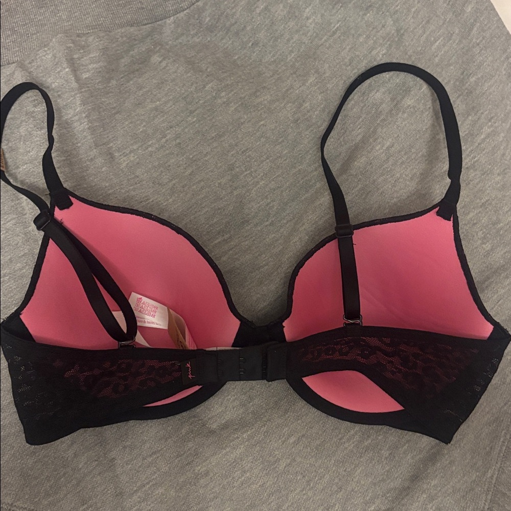 Victoria’s Secret PINK Black Lace Underwire T-Shirt Bra. NWT. - Picture 3 of 4
